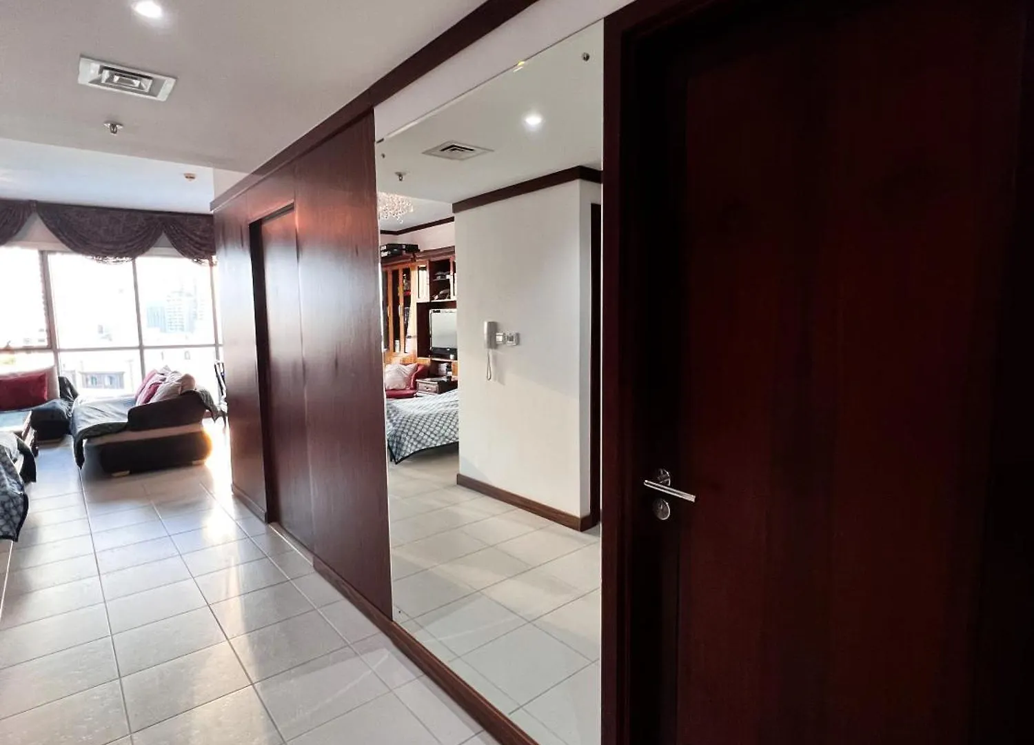 Downtown Dubai, Burj Khalifa Area, Near Dubai Mall, Full Downtown Views, Burj Residences 7, 2 Bedroom Small Apartment House 0*,  United Arab Emirates